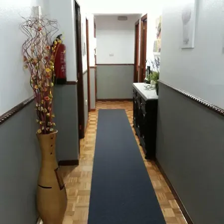 Carrerahouses Margal * ヴィーゴ